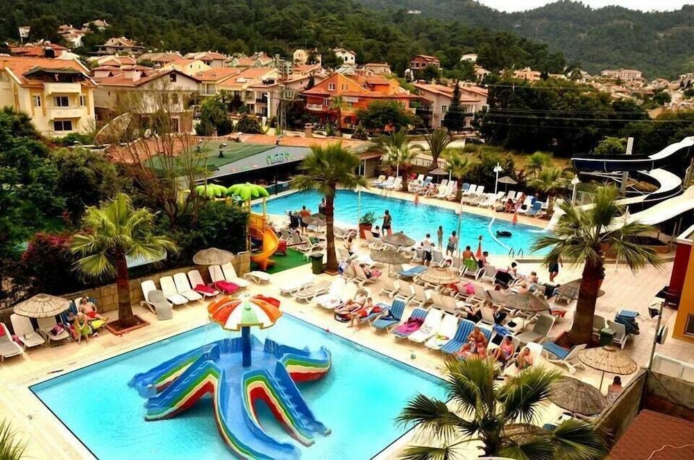 Club Alpina Hotell Marmaris Eksteriør bilde