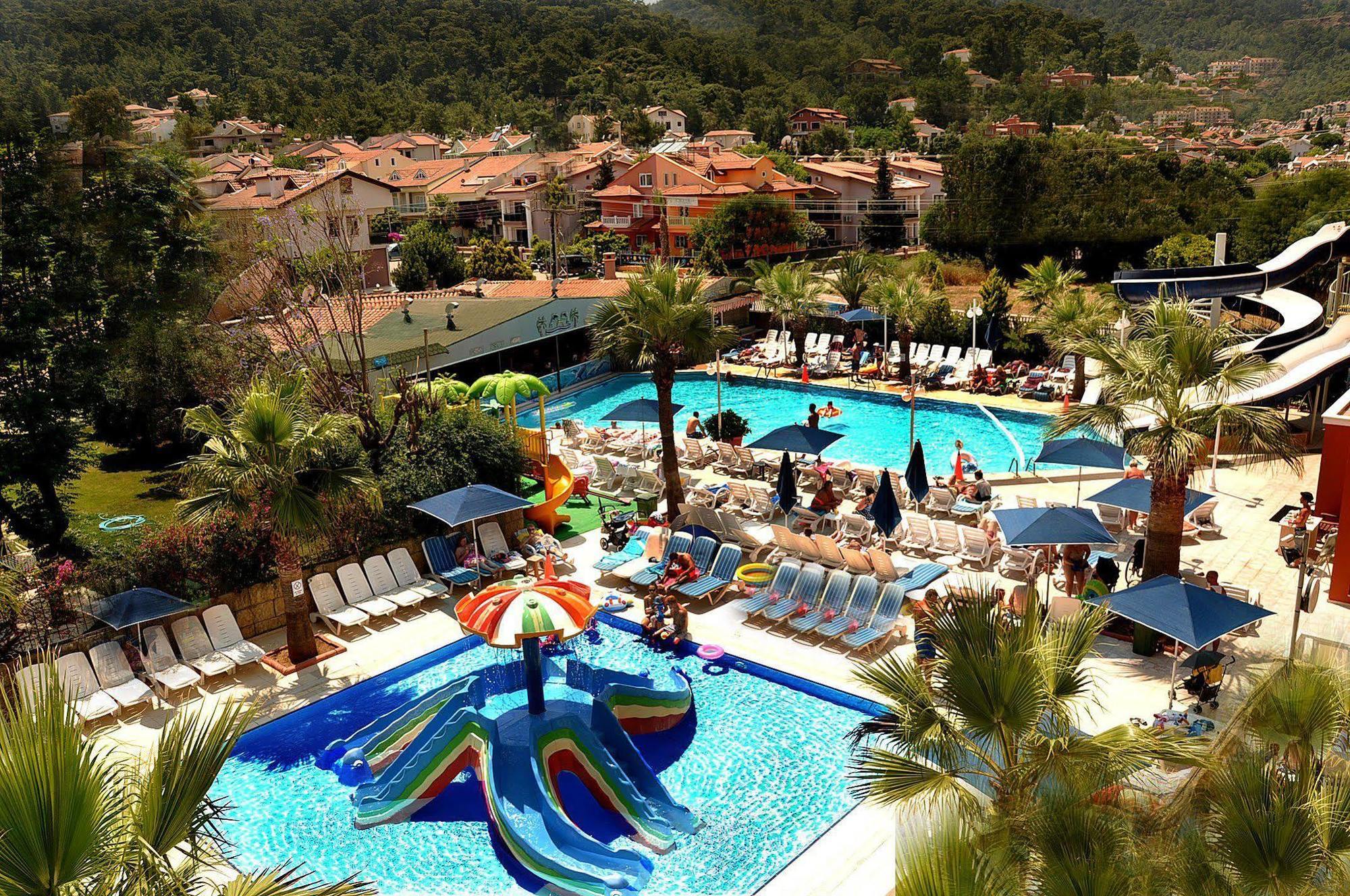 Club Alpina Hotell Marmaris Eksteriør bilde